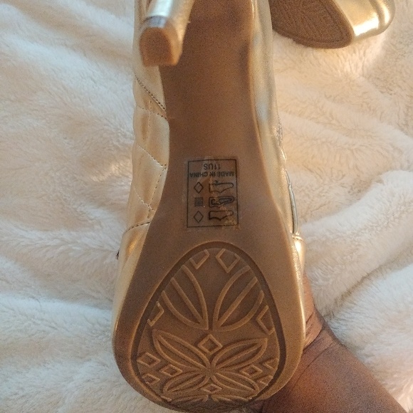 Booties - Picture 2 of 3